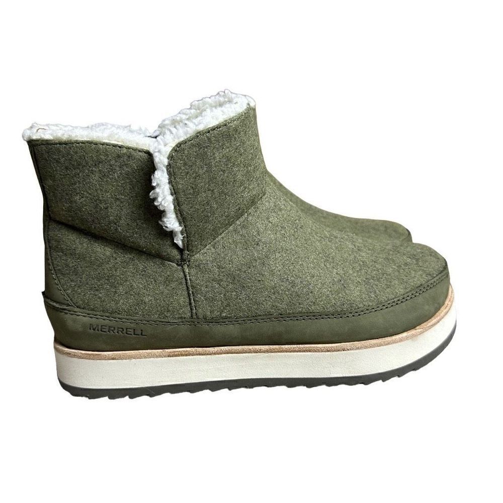 NWOB Merrell Women's Juno Pull on Snow Boot size 7.5